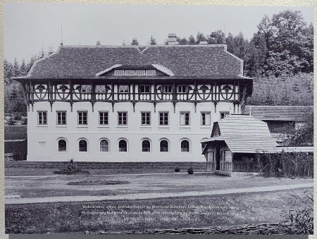 Vodoléčebný ústav. Jestřábský mlýn po přestavbě Dušanem Jurkovičem kolem roku 1903. Foto: MV SR, SNA, fond D. Jurkovič, B6-II-5-3. Reprofoto: Helena Hejhálková